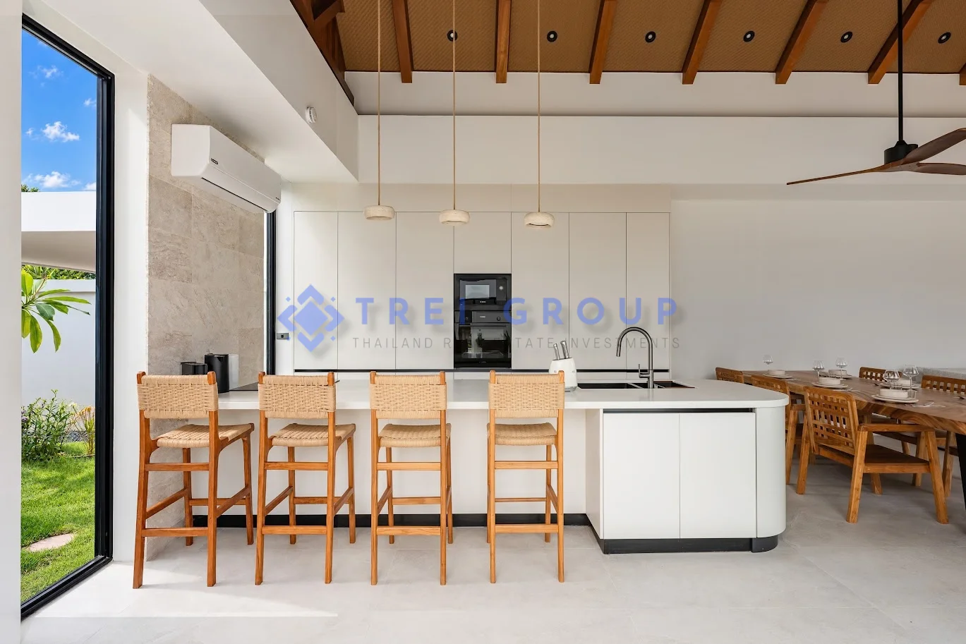 Luxury Villa in Bangrak photo